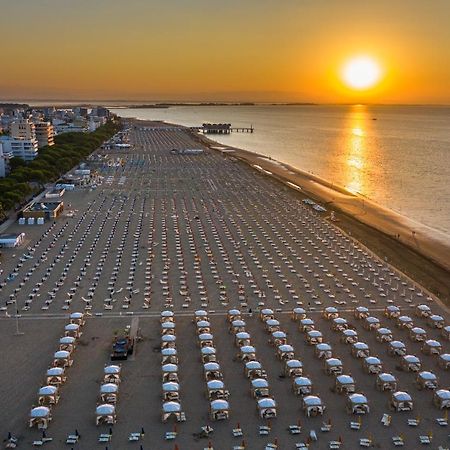 Appartamenti Villaggio Giardino Lignano Sabbiadoro Dış mekan fotoğraf